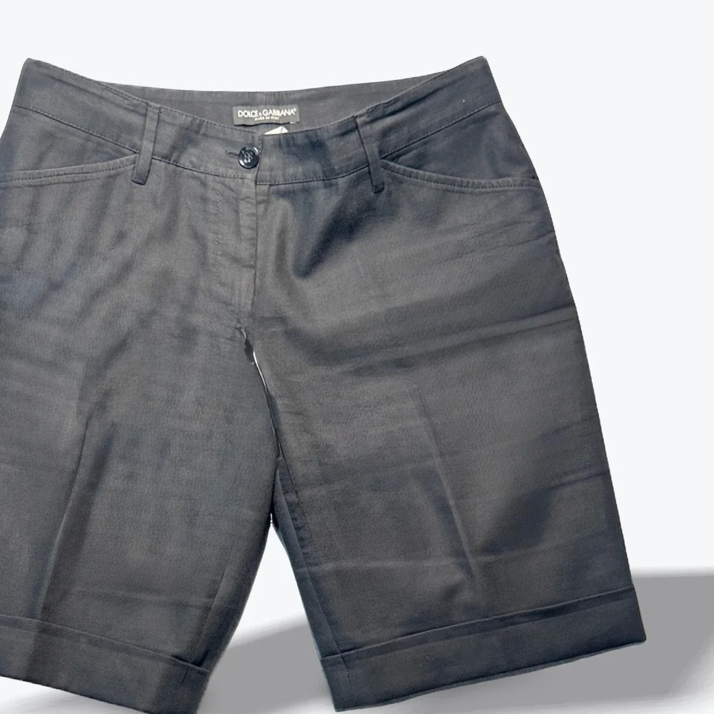 Dolce & Gabbana Cuffed Bermuda Shorts Black Cotton Tailored  IT 44 / US 31 Italy